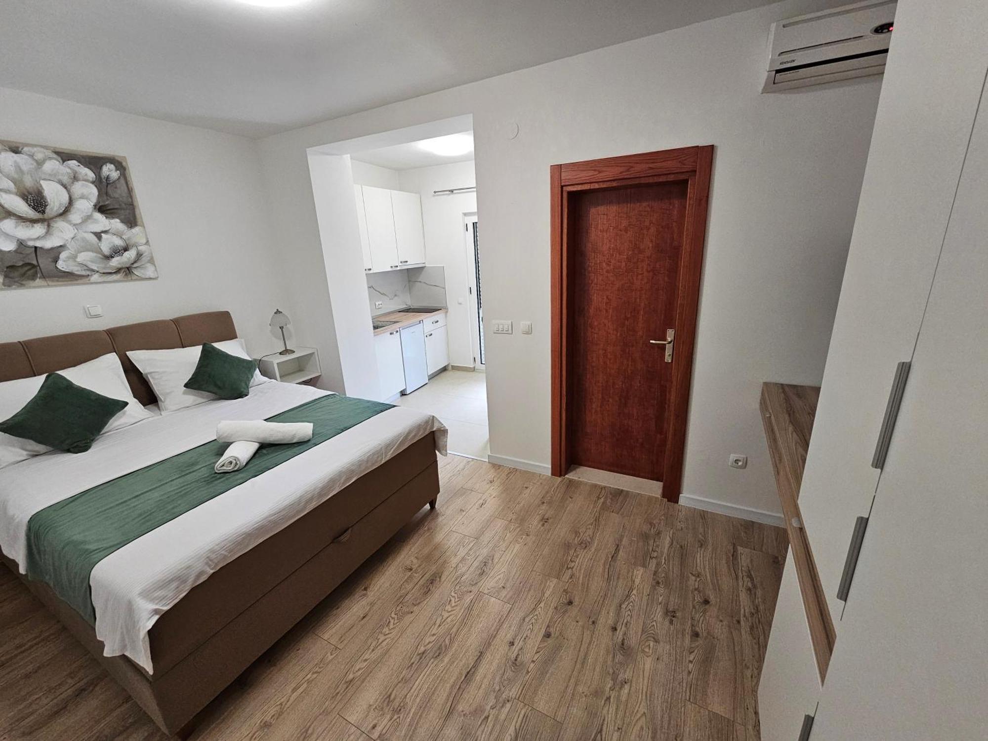 Apartments Kovac Makarska Zewnętrze zdjęcie